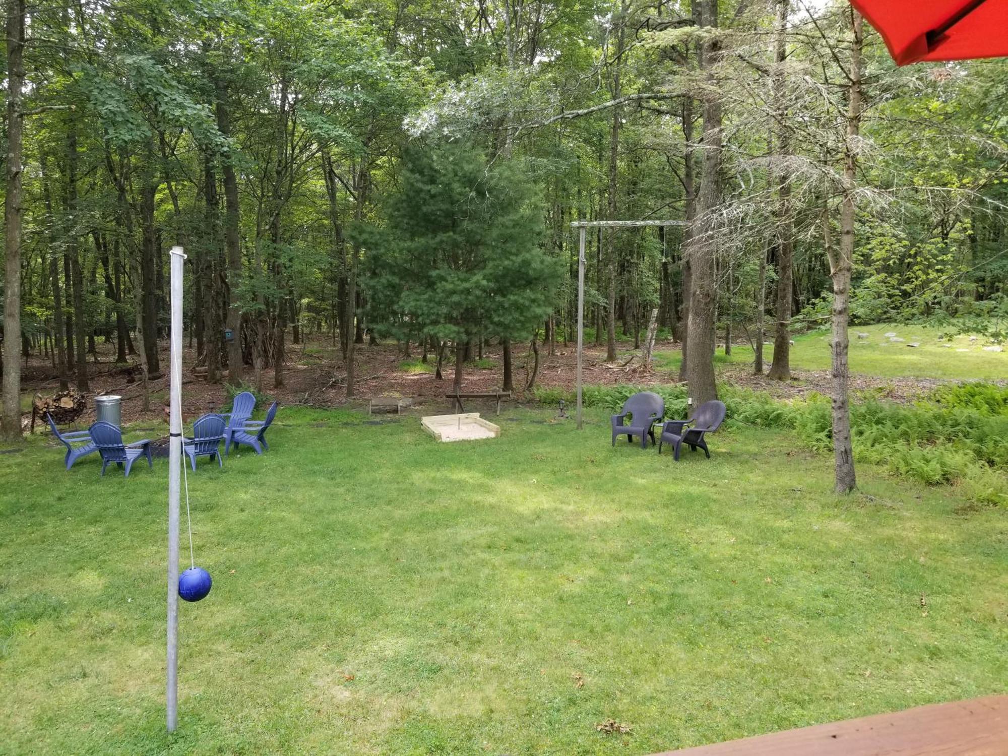Serenity And Fun All In One In This Cozy Pocono Cabin جيم ثورب المظهر الخارجي الصورة
