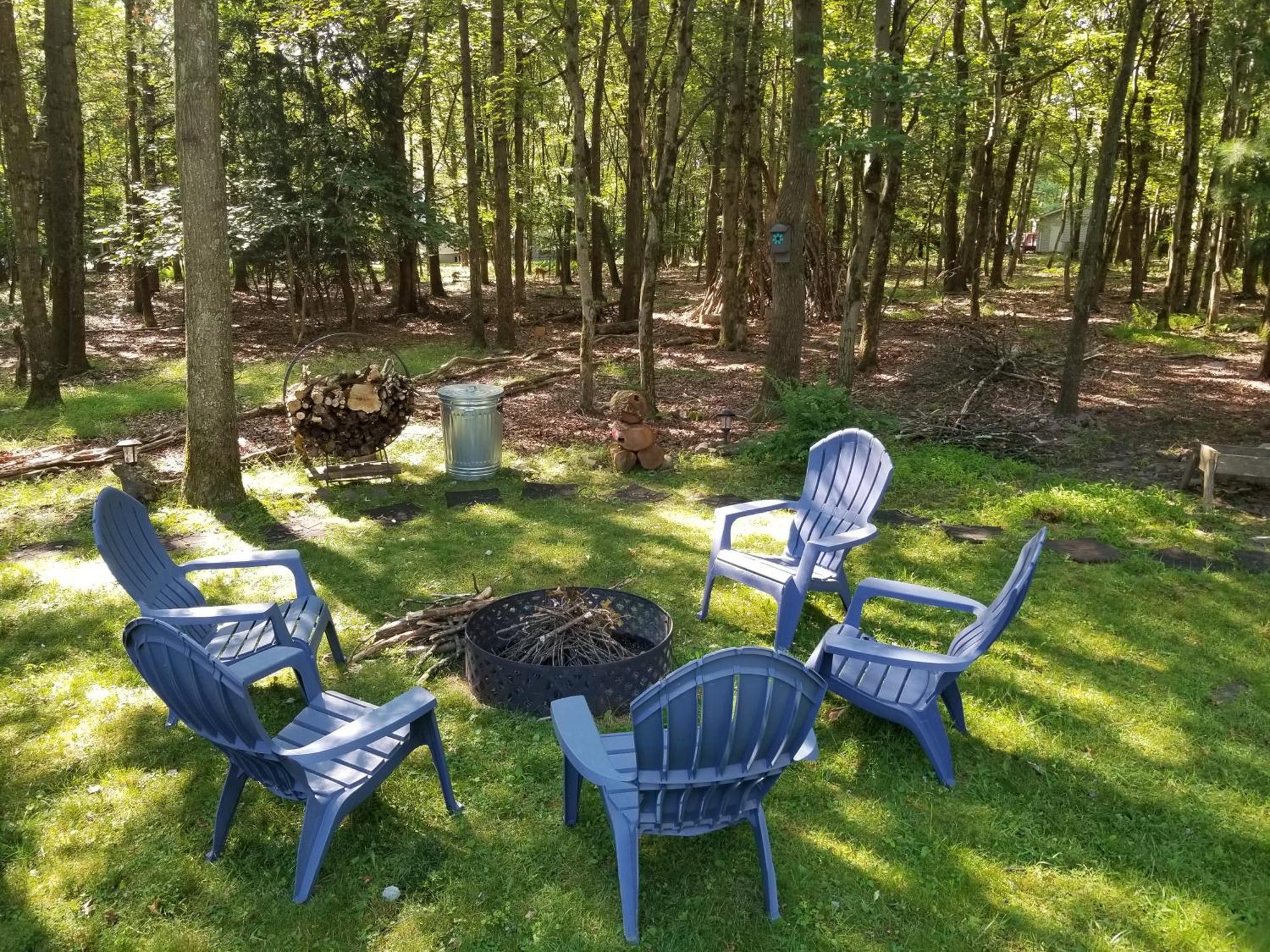 Serenity And Fun All In One In This Cozy Pocono Cabin جيم ثورب المظهر الخارجي الصورة