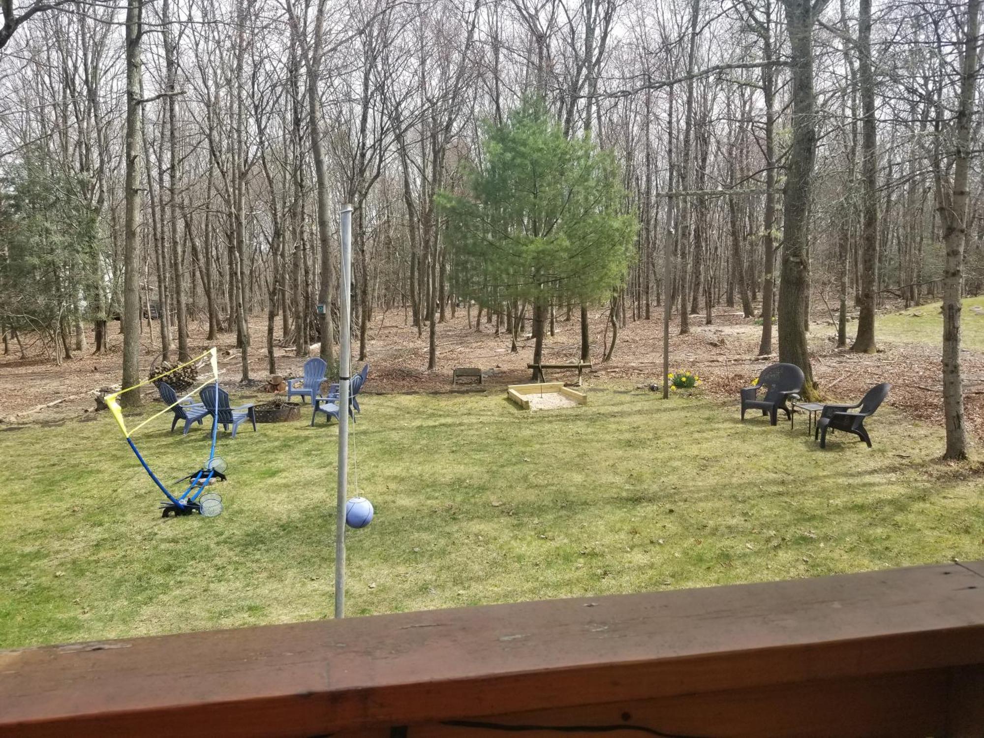 Serenity And Fun All In One In This Cozy Pocono Cabin جيم ثورب المظهر الخارجي الصورة