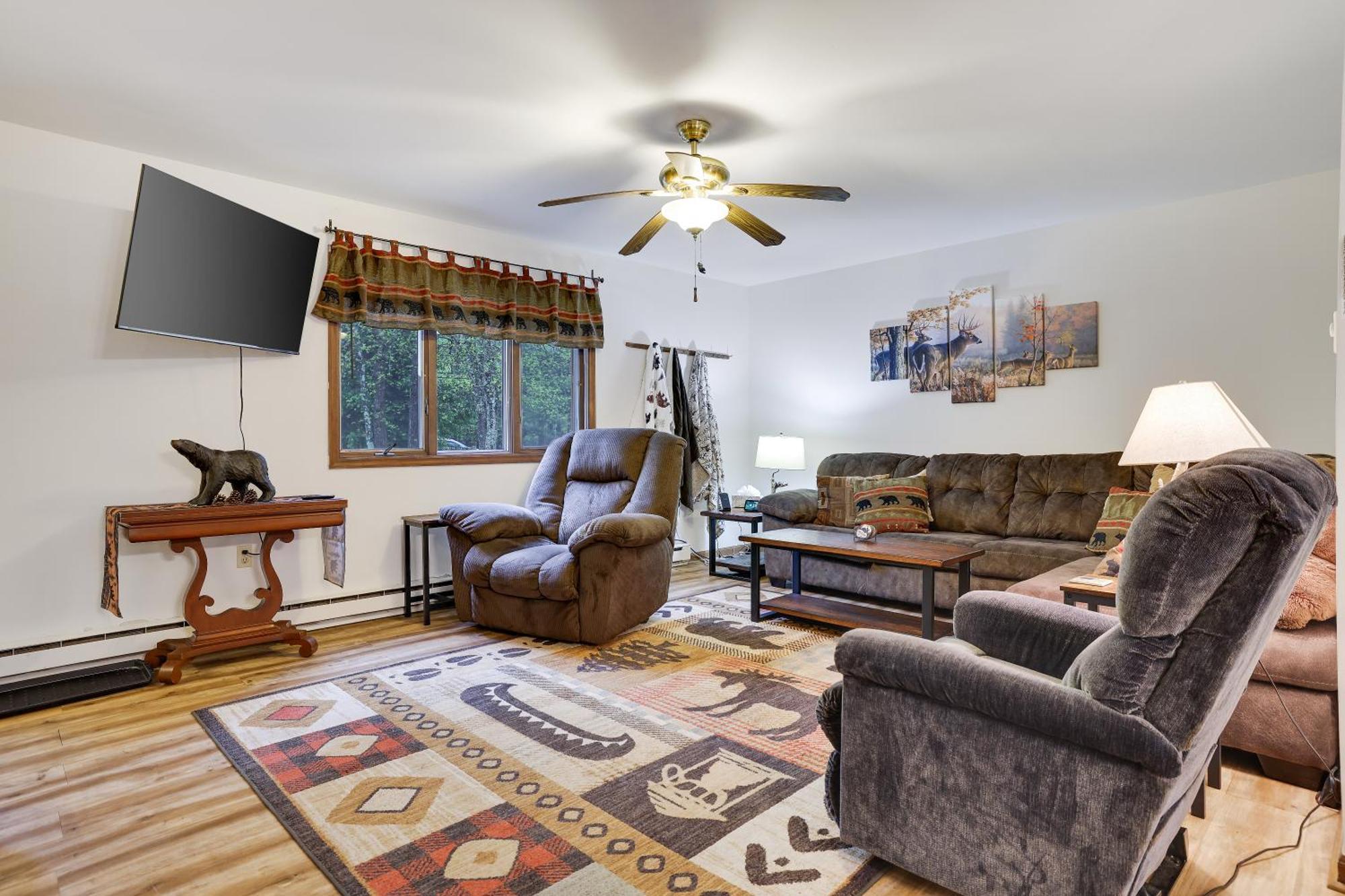 Serenity And Fun All In One In This Cozy Pocono Cabin جيم ثورب المظهر الخارجي الصورة